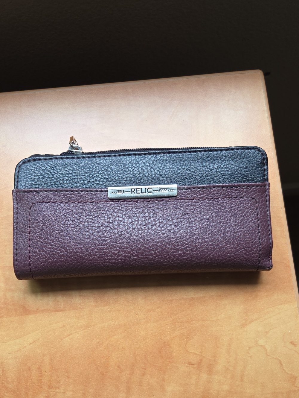Unused Relic by Fossil Two-Tone Colorblock Wallet Maroon Black